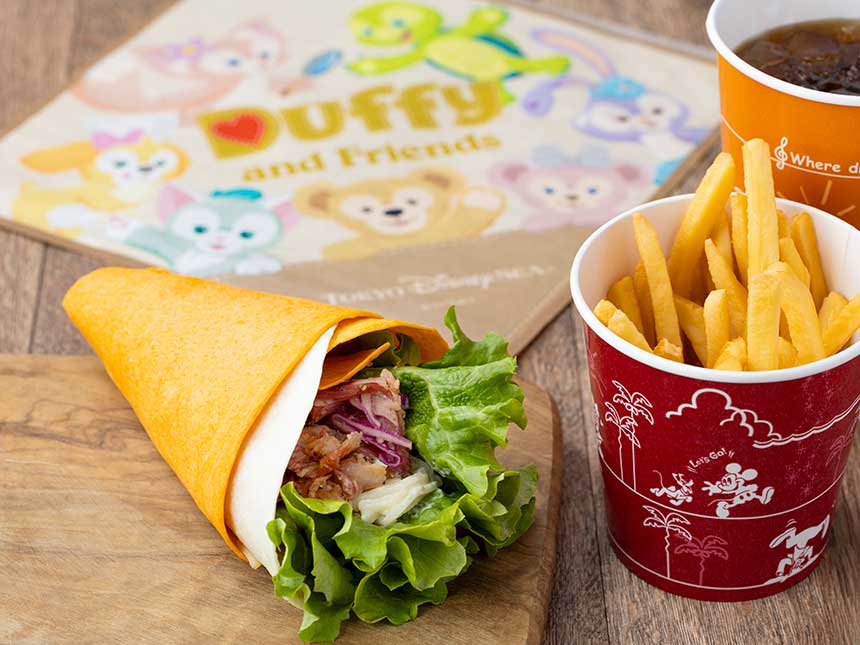 トルティーヤサンド（パストラミビーフ、ポテトサラダ、ツナマヨネーズ）