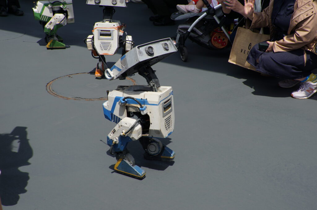 BDXドロイド歩行中