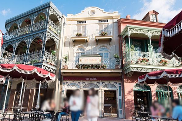 カフェオーリンズ外観