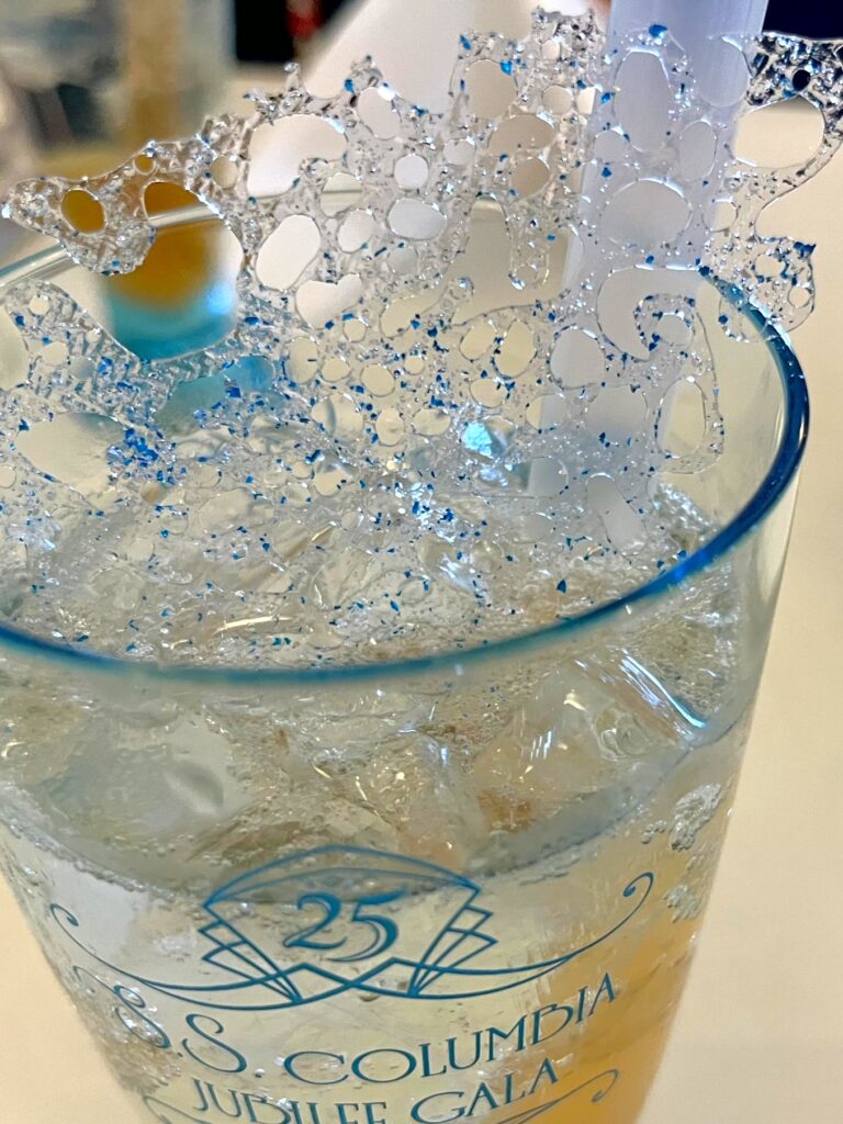 スパークリングドリンク（梅＆桜シロップ）3