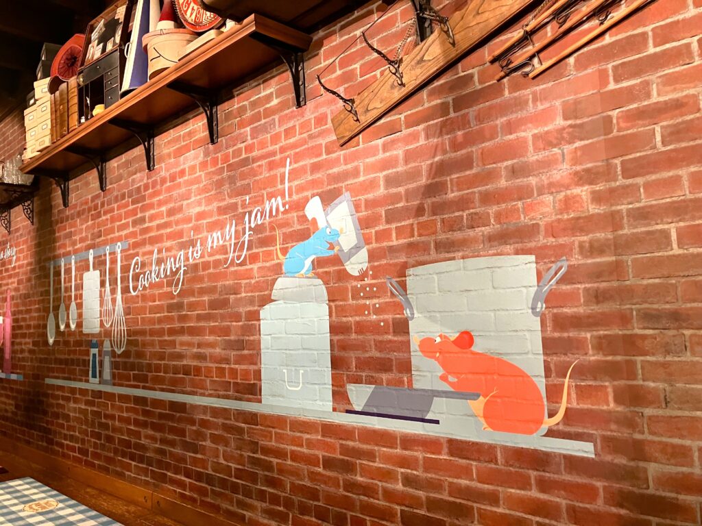 レミー店内装飾3