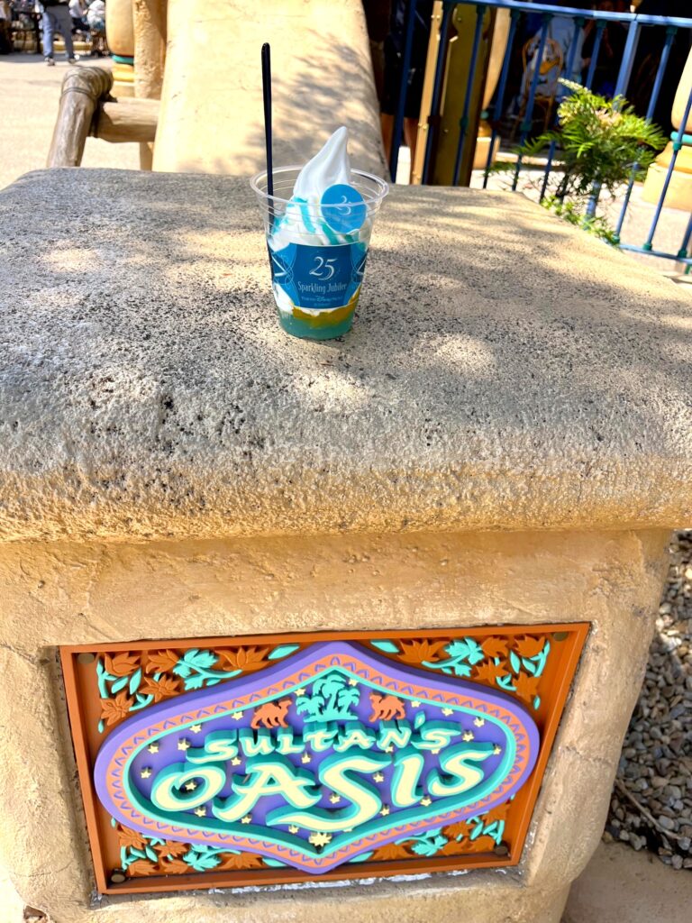スペシャルサンデー(ライチーゼリー、わらび餅、みかん)看板