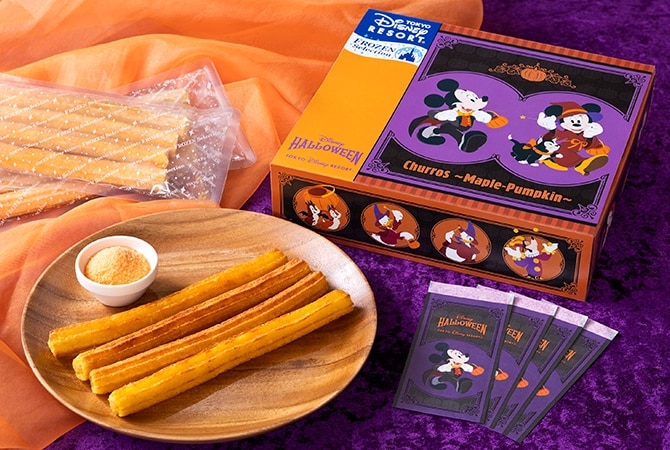 東京ディズニーリゾート・フローズンセレクションから、パークのハロウィーン限定メニュー「チュロス（メイプルパンプキン）」