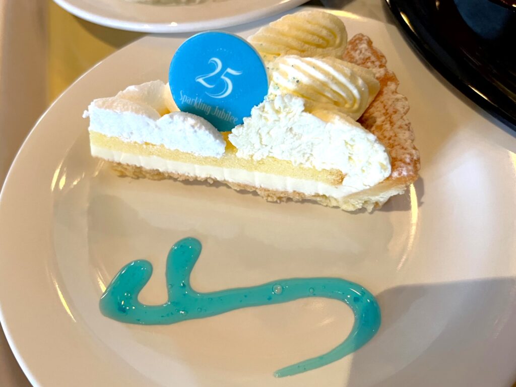 レアチーズタルト